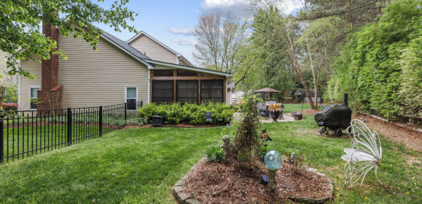 1509 Kirkbridge Court, Matthews, NC 28105